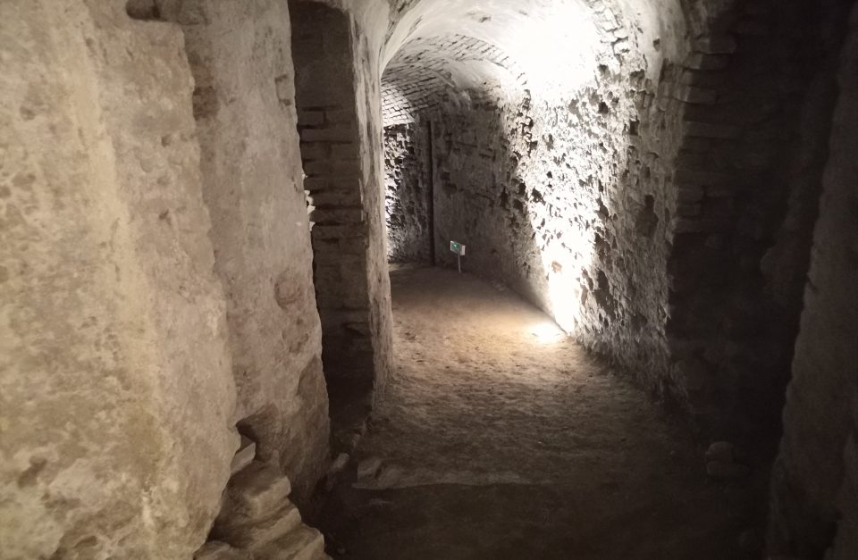 30 Gennaio –  Gioielli sotterranei : tour alle gallerie sotterranee della Cittadella
