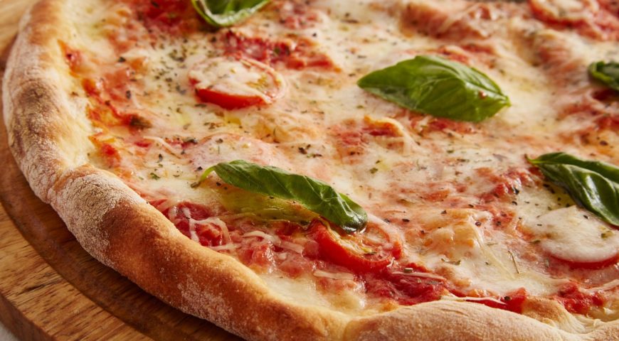 pizza-3000274_1920